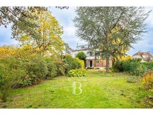 Maison à vendre 6 Pièces 122 m2 Le Vésinet - 890 000 &#8364;