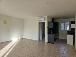 Location Maison de ville 3 pièces 83 m2 à Mondragon