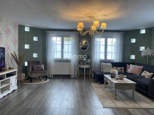 Maison semi-individuelle avec jardin  garage et emplacement au t