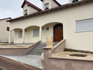 Bel appartement 3 chambres à Petite Roselle!