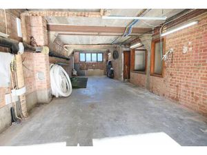 Surface industrielle à vendre à Berchem-Sainte-Agathe (VBD51828)