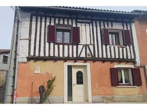 Charmante maison de village 124 m2 3 chambres  cour privative et garage