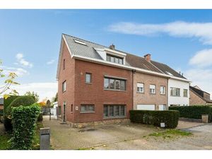 Huis te koop in 'S Gravenwezel met 5 slaapkamers