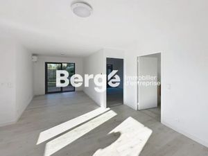 Immobilier Professionnel à louer Mougins