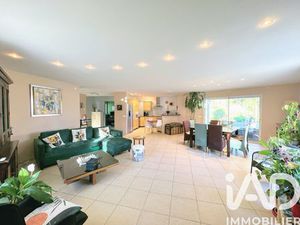 Vente maison 5 pièces 140 m² Faverges-de-la-Tour (38110)