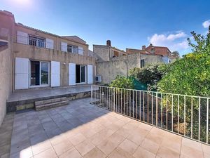 Vente maison 5 pièces 108.04 m² à Carqueiranne (83320)  425 000 €