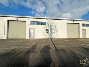 Box / stockage 15 m² à louer à Libramont – 125€/mois