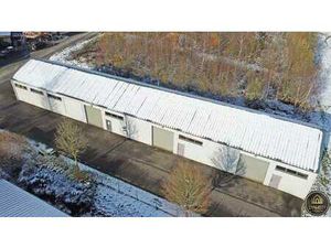 Box / stockage 25 m² à louer à Libramont – 250€/mois