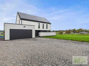 Superbe villa en plein coeur de Libramont !