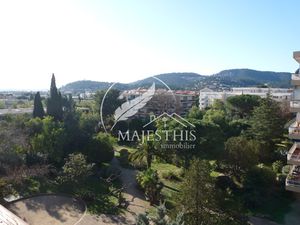 VIAGER OCCUPE- TRES BEAU T4 CAVE BALCON ASCENSEUR