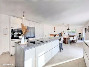 Maison 3 pièces 117 m²