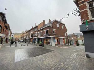 COMMERCE EN PLEIN CENTRE-VILLE - TOP EMPLACEMENT