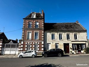 Maison 8 pièces 212 m²