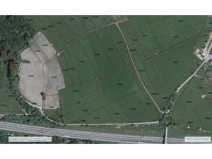 Terrain situé à en zone agricole (lot1)