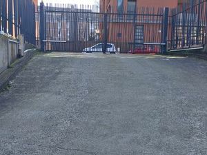 Location parking Hellemmes