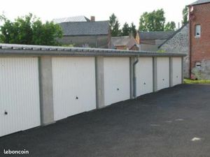 Garages et box pour camping car  caravane  bateau  voiture  stockage  sur EU