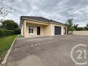 Maison 6 pièces 194 m²