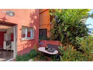 Nice Don Bosco : Maison 4/5 pièces  3 niveaux  105 m²  jardinet 43 m²