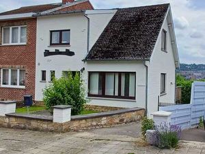 OPTION Belle Maison 3 façades dans un quartier calme