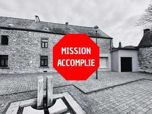 5537 Bioul - Place Vaxelaire 3