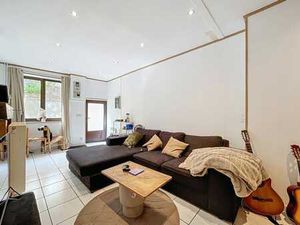 Maison 4 chambres à Bouvignes