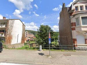 Terrain et projet d'un immeuble de 5 appartements