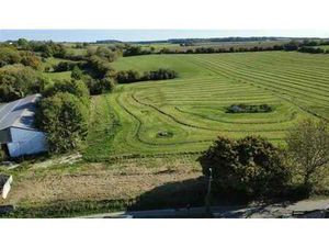 MAGNIFIQUE TERRAIN A BÂTIR - 15 7 M DE FACADE