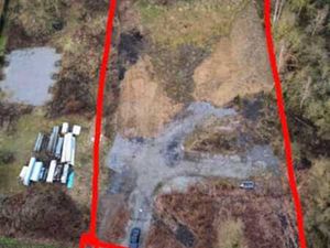 Terrain zone industrielle Vallée de La Molignée