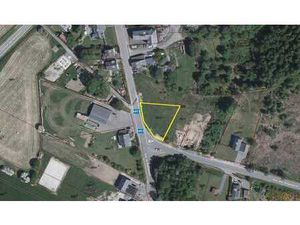 Terrain à bâtir d'une superficie de 10 62 ares !