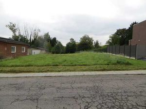 Terrain à bâtir au coeur d'Auvelais