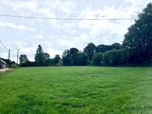 Terrain à bâtir de 4196 m² à la campagne !