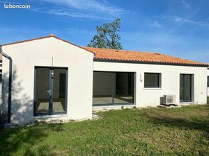 Maison neuve Semussac