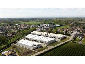 Unité PME avec bureau à louer