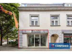 Te renoveren handelspand