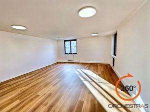 Bureaux  42m²  1er étage  Immeuble Garden 'Espace à Vivre'