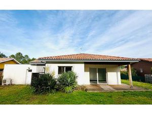 Location maison  108.38 m² T-5 à Tosse  1 490 €