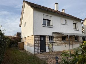 Maison individuelle avec sous-sol total SAINT-ARNOULT-EN-YVE