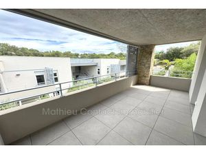 Location appartement 2 pièces 51.3 m² à Nimes (30000)  900 €