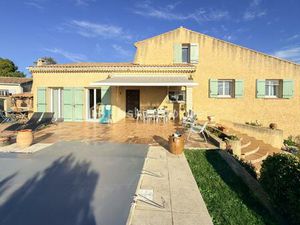 Maison de 130 m² à Saint-Chamas