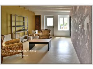 Dpt Nièvre (58)  à vendre proche de la CHARITE SUR LOIRE à CHAMPVOUX au coeur du village m