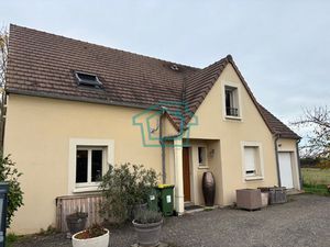 Maison familiale 4 chambres - THOIRY Proche