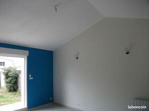 A louer maison à Challans  60 m² plain pied  2 chambres avec jardin clôt libre début janvi