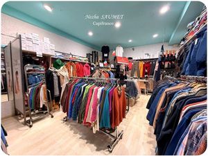 Vente locaux professionnels 50 m² à Saint-Julien-en-Genevois (74160)  143 000 €