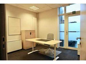 Bureau individuel dans coworking