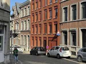 À LOUER – Espace bureau neuf de ± 100 m²