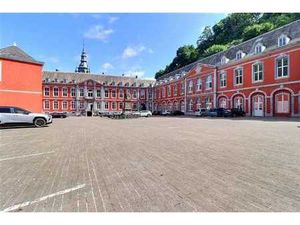 Bureaux de +/- 104m2