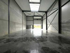 Entrepôt Neuf à Louer – 200 m²