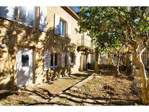 Centre Ville Sarlat - Appartement et local avec jardin et terrasse