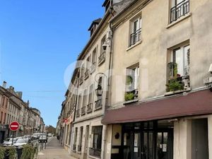 Vente immeuble 1 pièce 230 m² à Dammartin-en-Goële (77230)  390 000 €