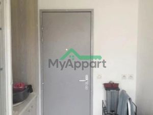 Location meublée appartement 1 pièce 10 m² à Cergy (95000)  380 €